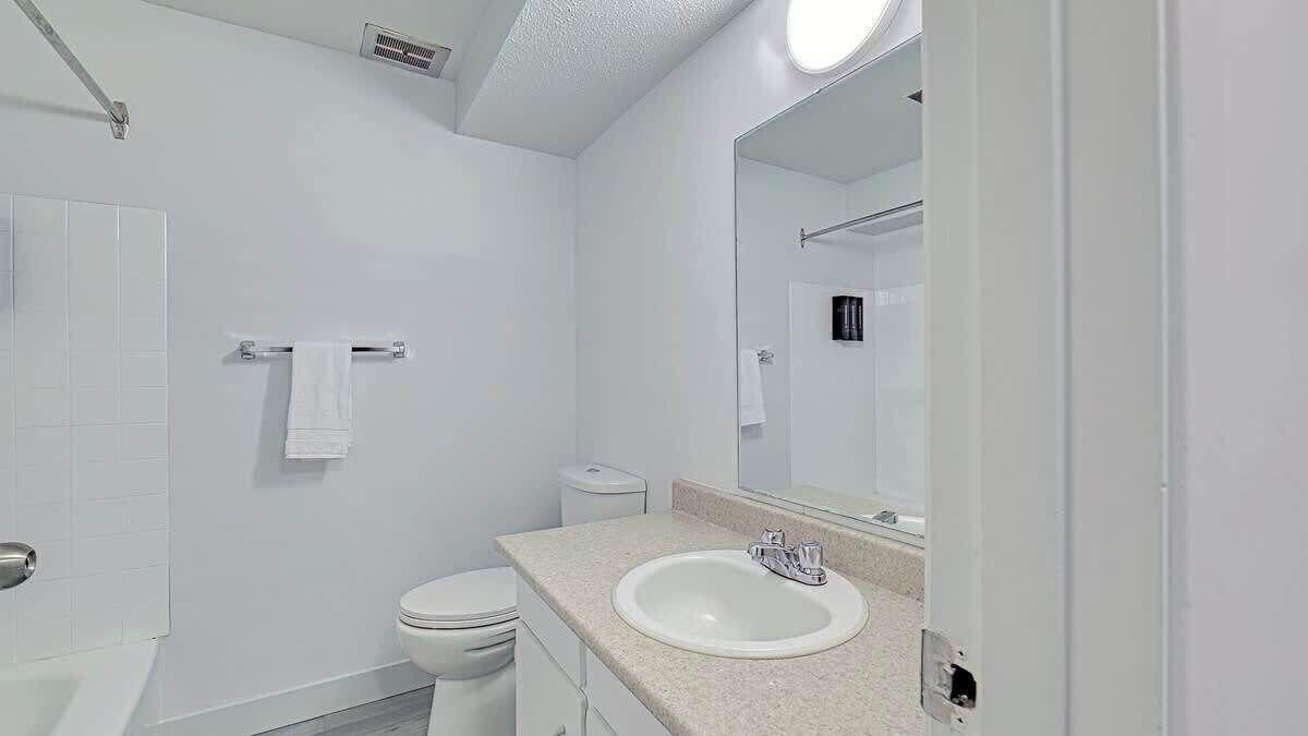 Photo of Bathroom in Radisson Heights - Albert Park