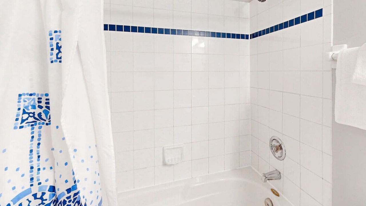 Photo of Bathroom in Craigleith