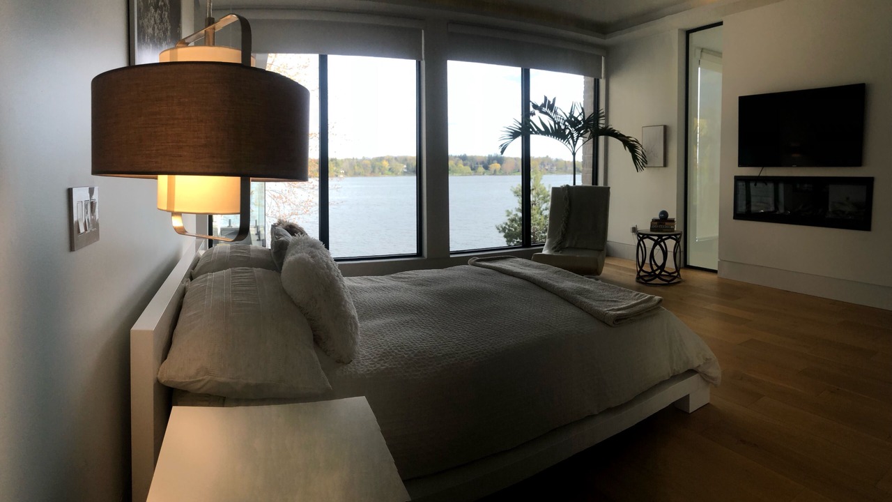 Photo of Bedroom in Richmond Hill