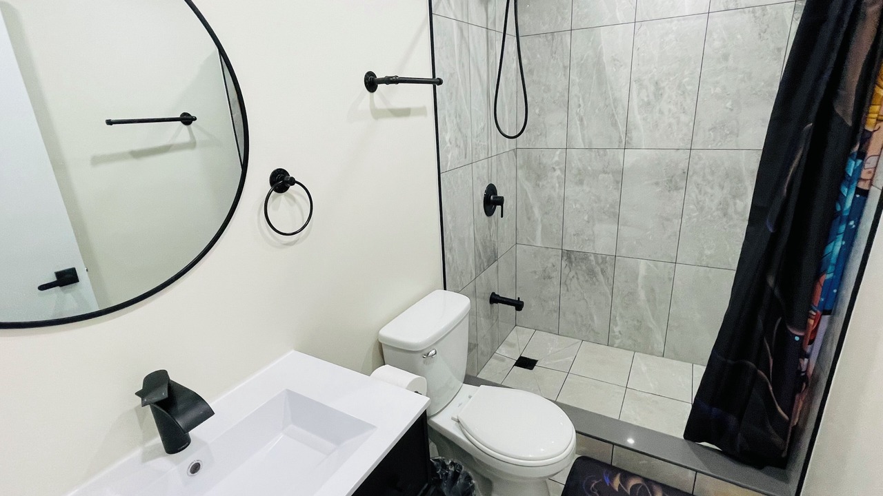 Photo of Bathroom in Trinity - Bellwoods
