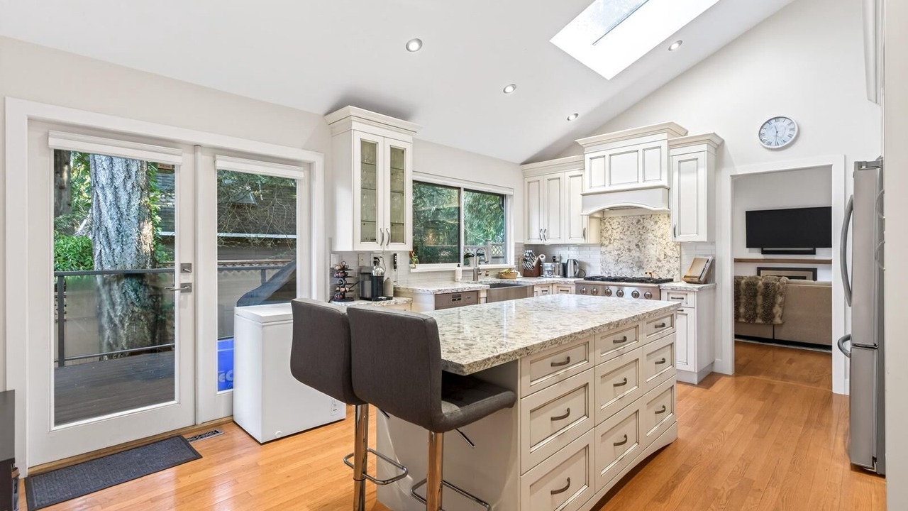 Photo of Kitchen in Surrey