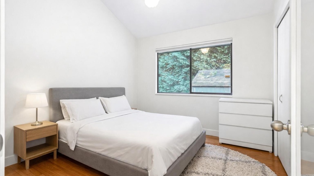 Photo of Bedroom in Surrey