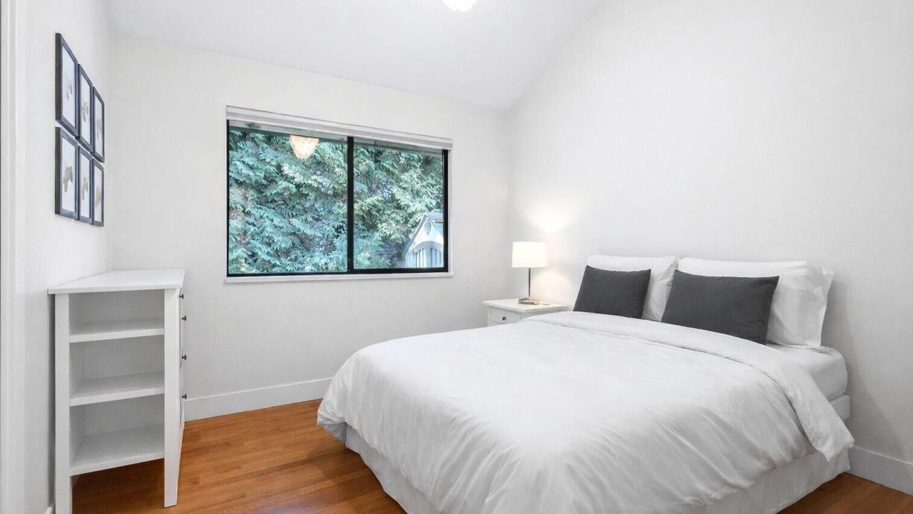Photo of Bedroom in Surrey