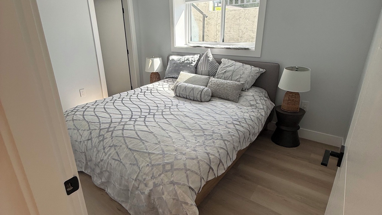 Photo of Bedroom in White Rock
