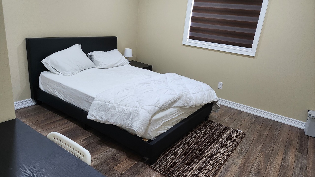 Photo of Bedroom in Thorold
