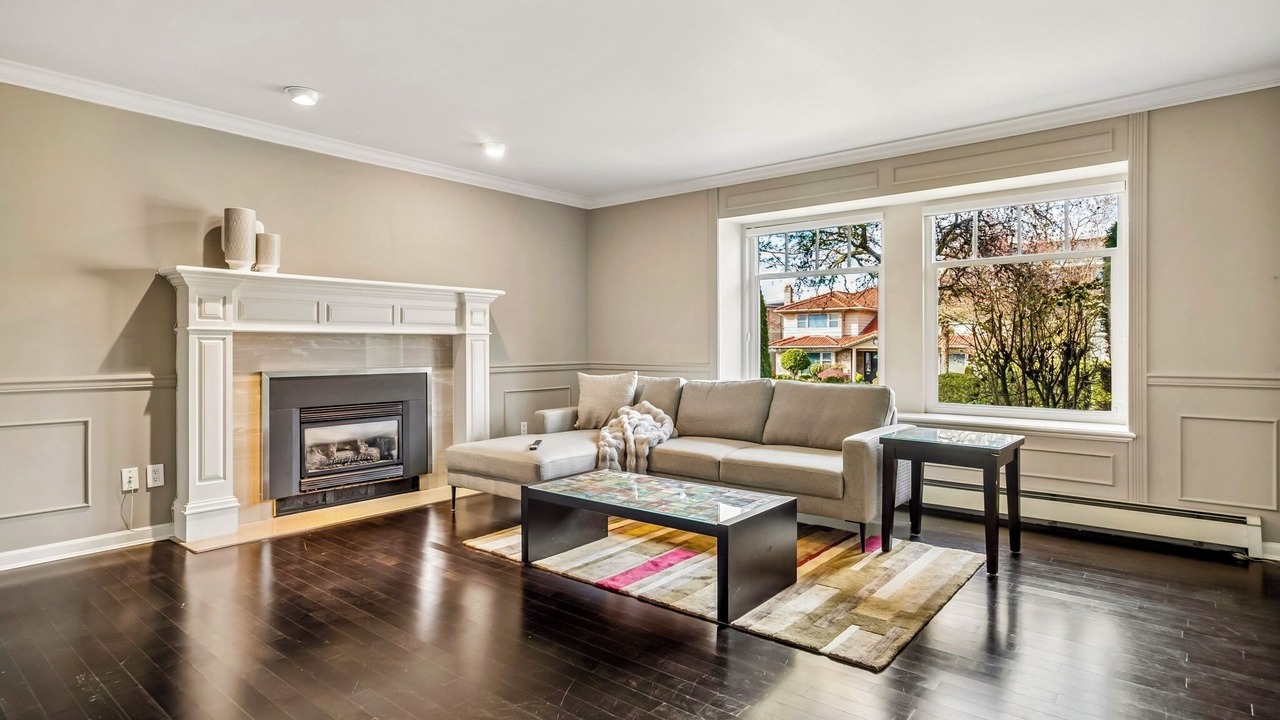 Photo of Livingroom in South Cambie