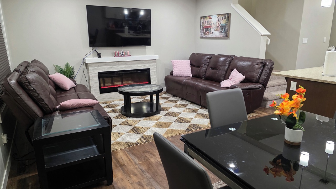 Photo of Livingroom in Regina