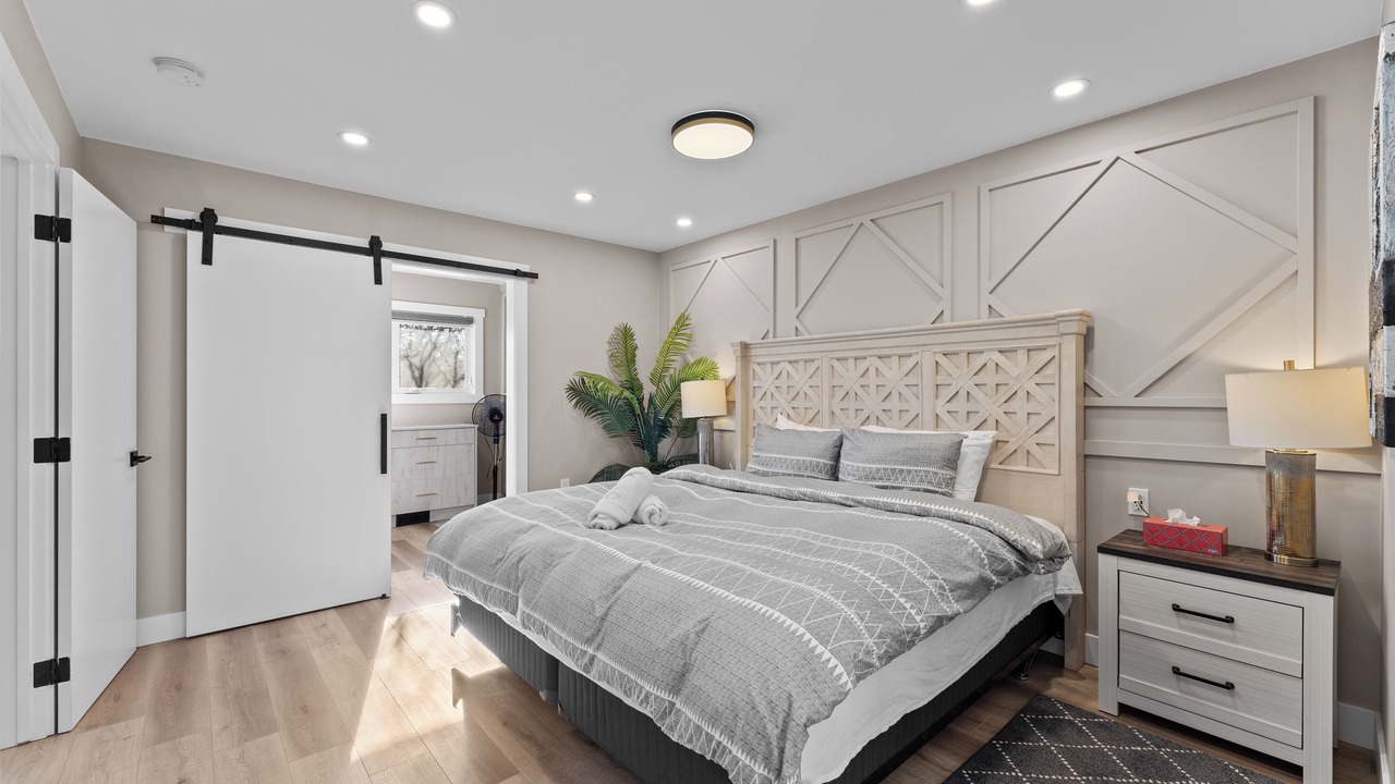 Photo of Bedroom in University District