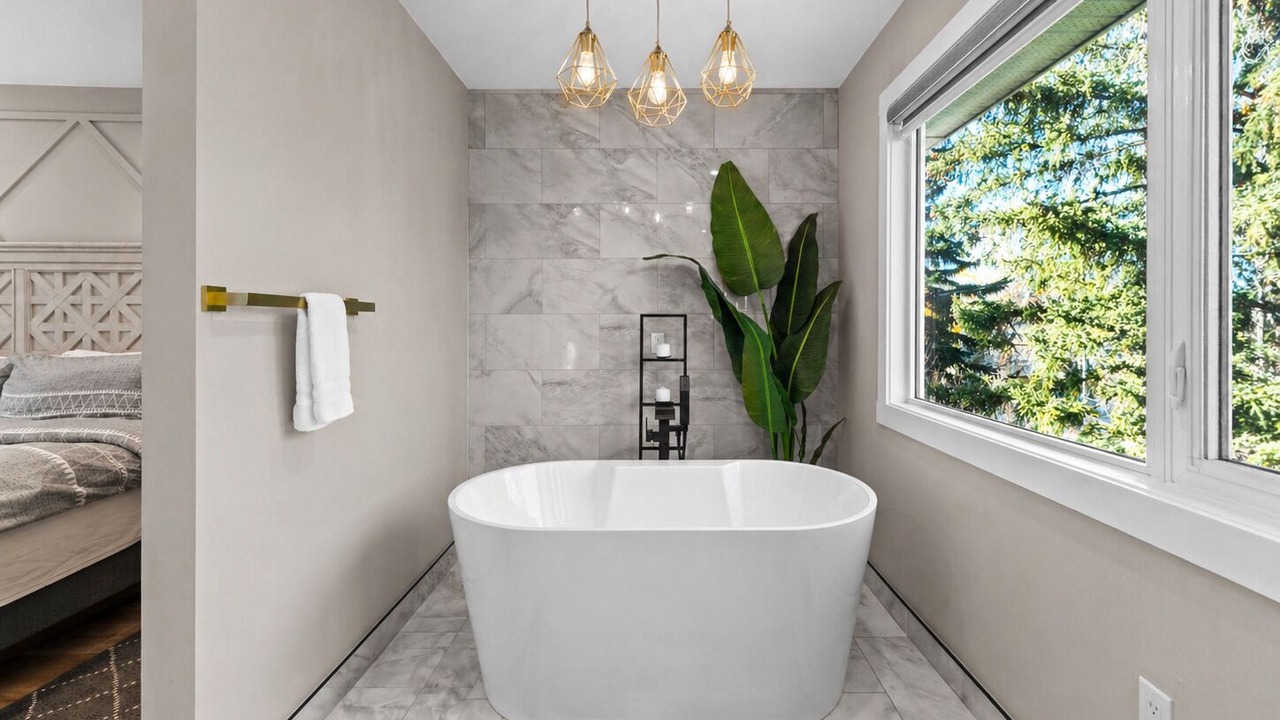 Photo of Bathroom in University District