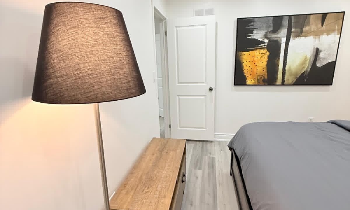 Photo of Bedroom in Stoney Creek