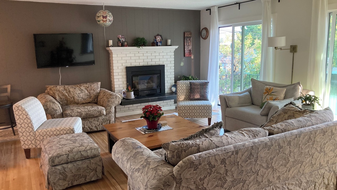 Photo of Livingroom in Central Okanagan