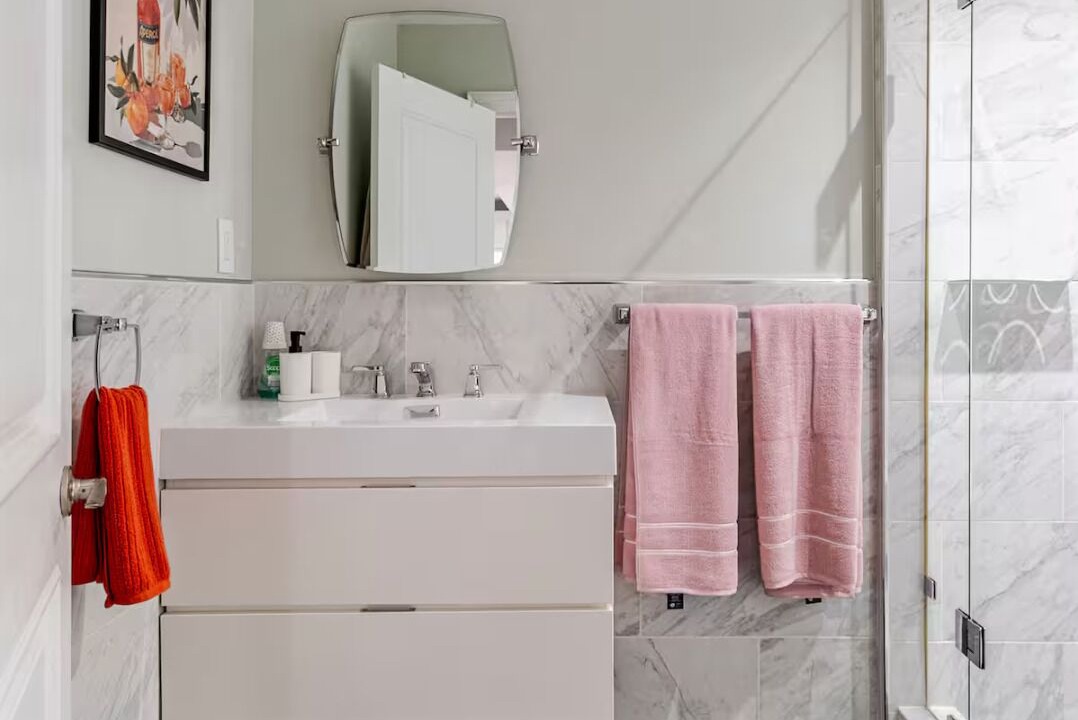 Photo of Bathroom in Meadowvale Village