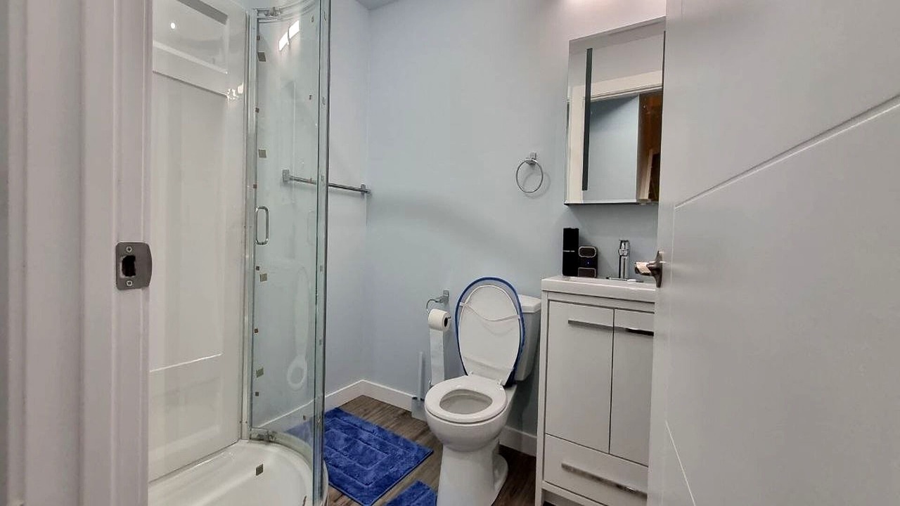 Photo of Bathroom in Fort Gary