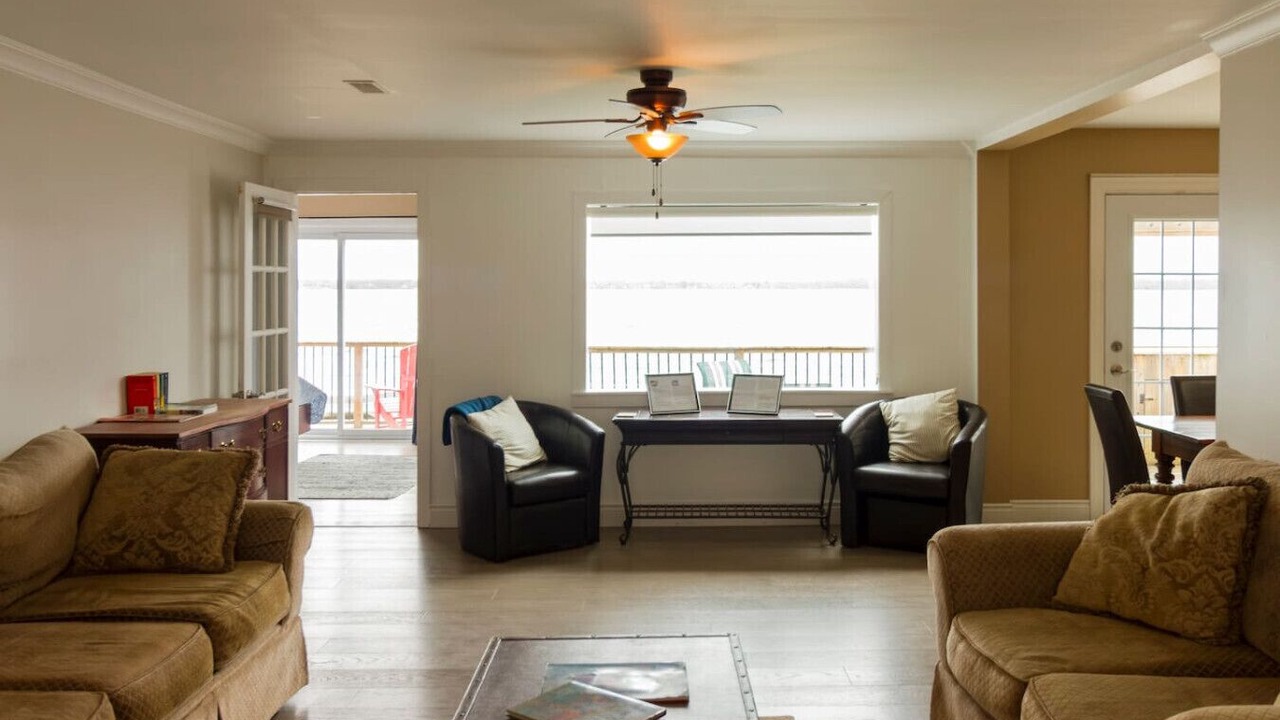 Photo of Livingroom in Trenton