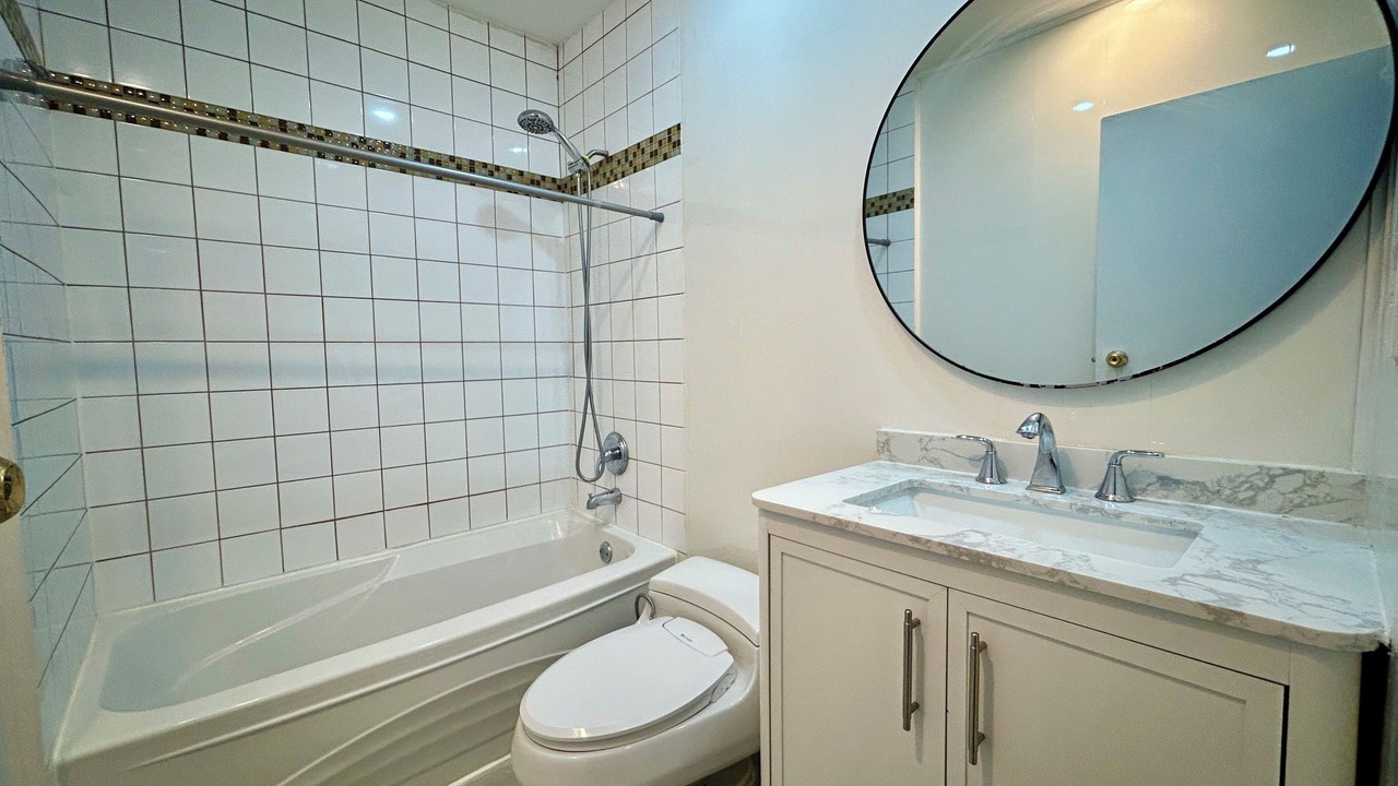 Photo of Bathroom in West Vancouver