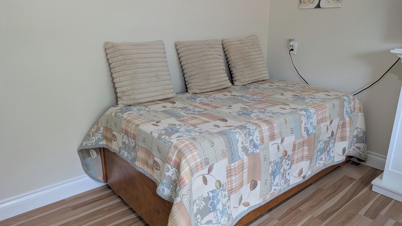 Photo of Bedroom in Delta