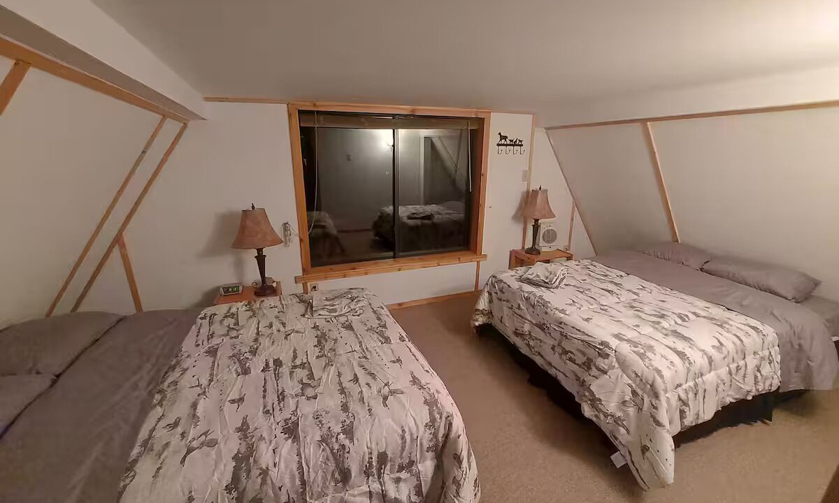 Photo of Bedroom in Rock Creek