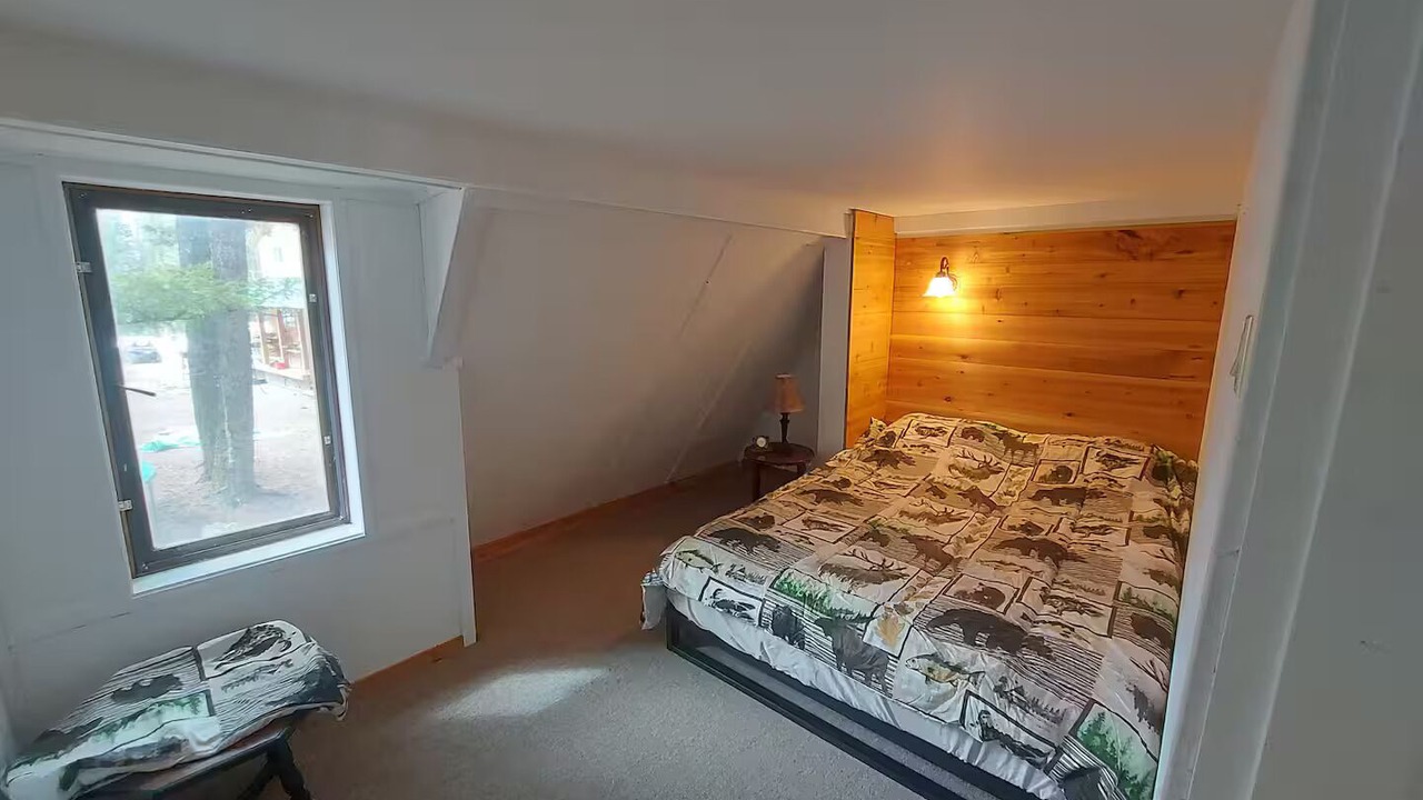 Photo of Bedroom in Rock Creek