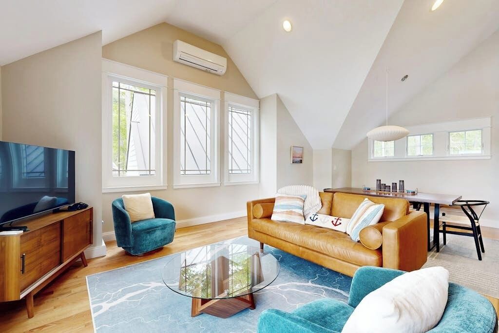 Photo of Livingroom in Edgecomb
