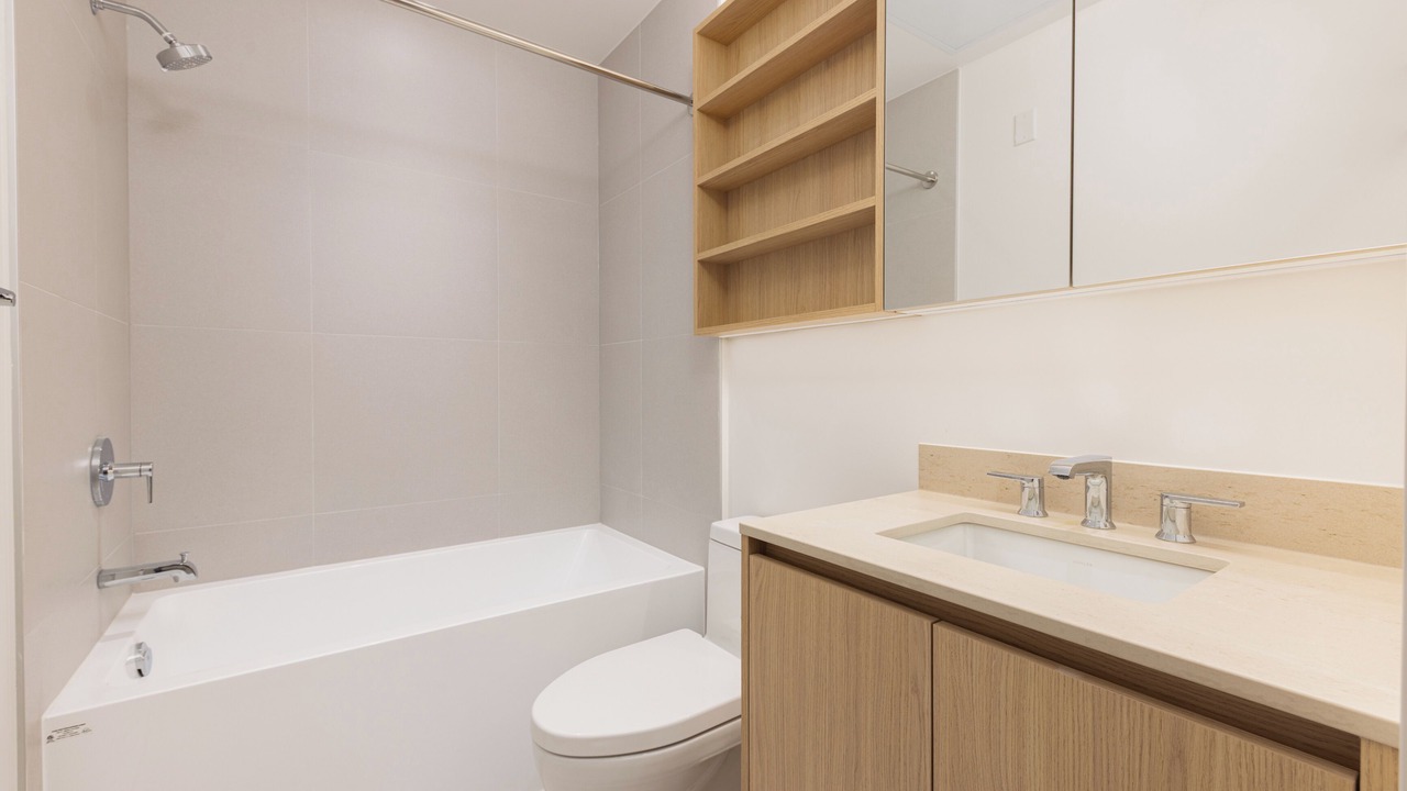 Photo of Bathroom in East Side