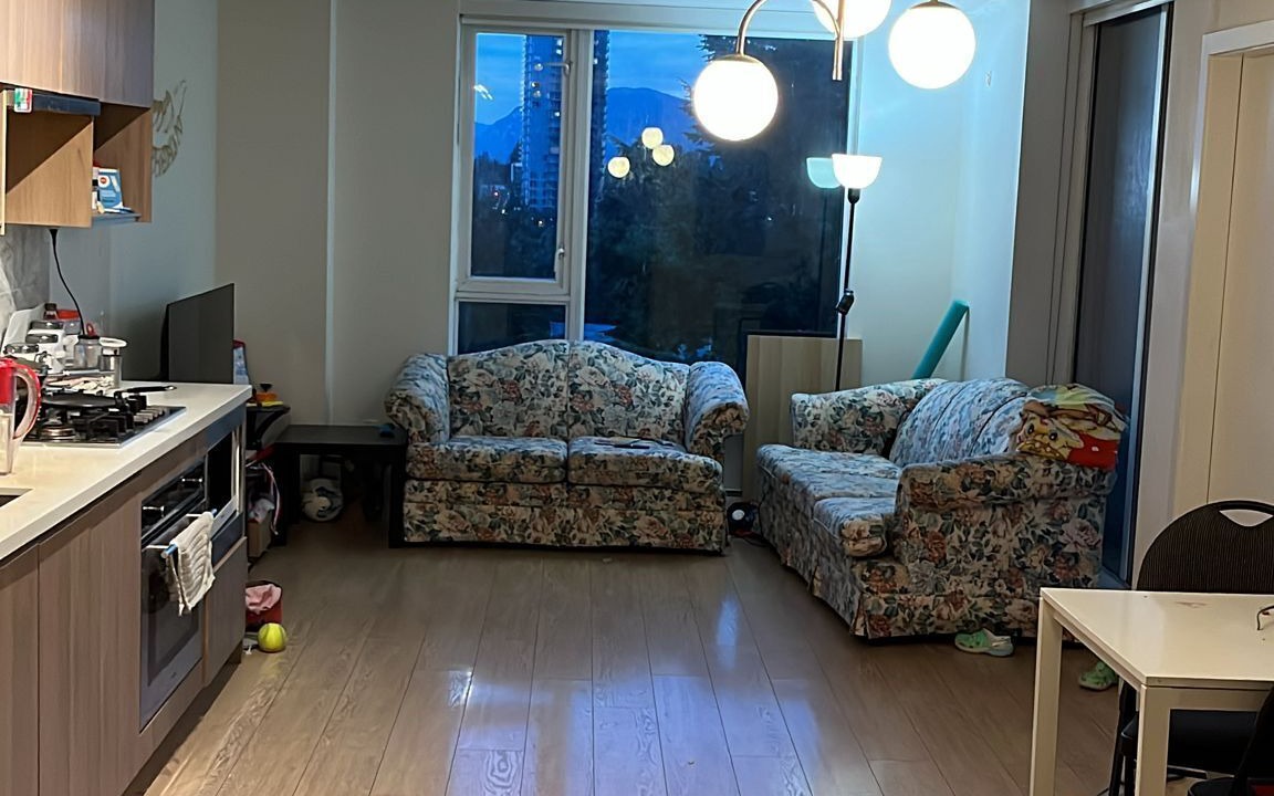 Photo of Livingroom in Surrey