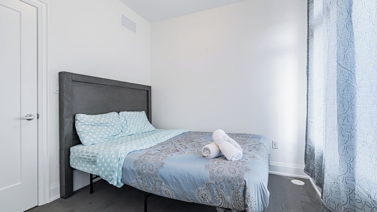 Photo of Bedroom in Oakville