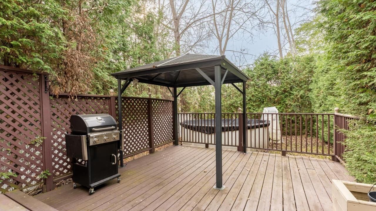 Photo of Patio Balcony in Laval