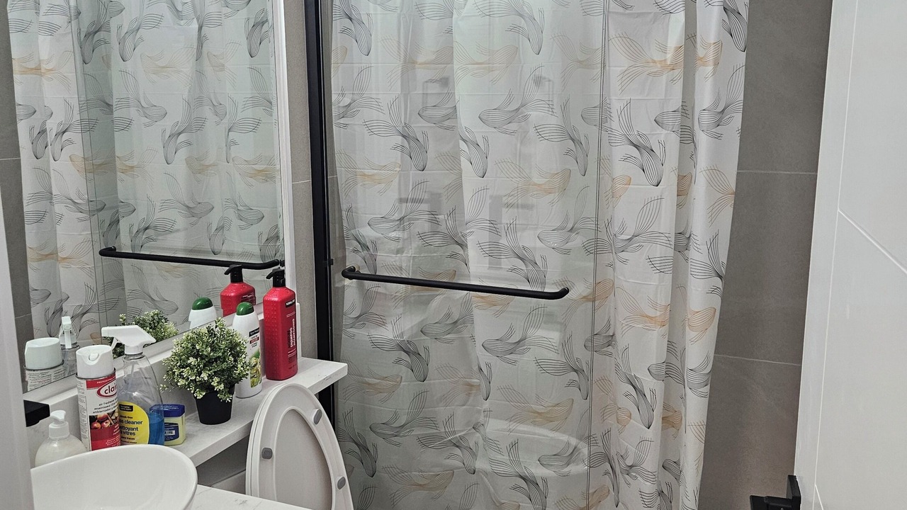 Photo of Bathroom in Delta