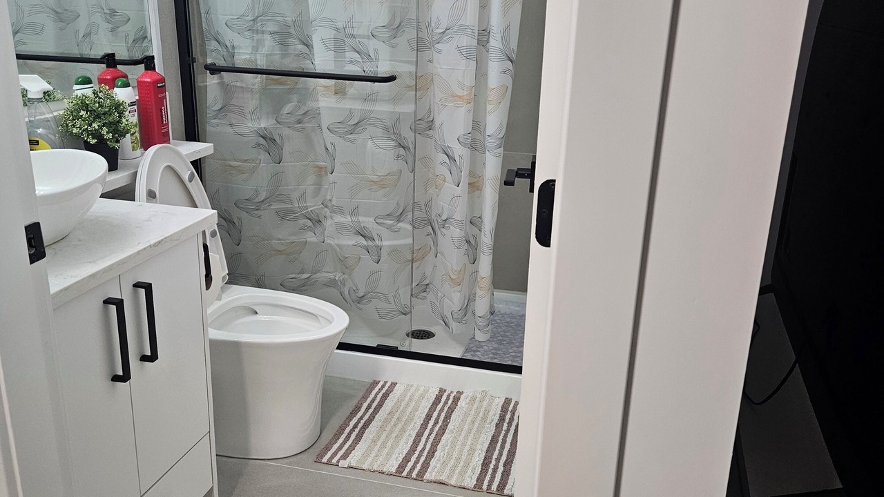 Photo of Bathroom in Delta