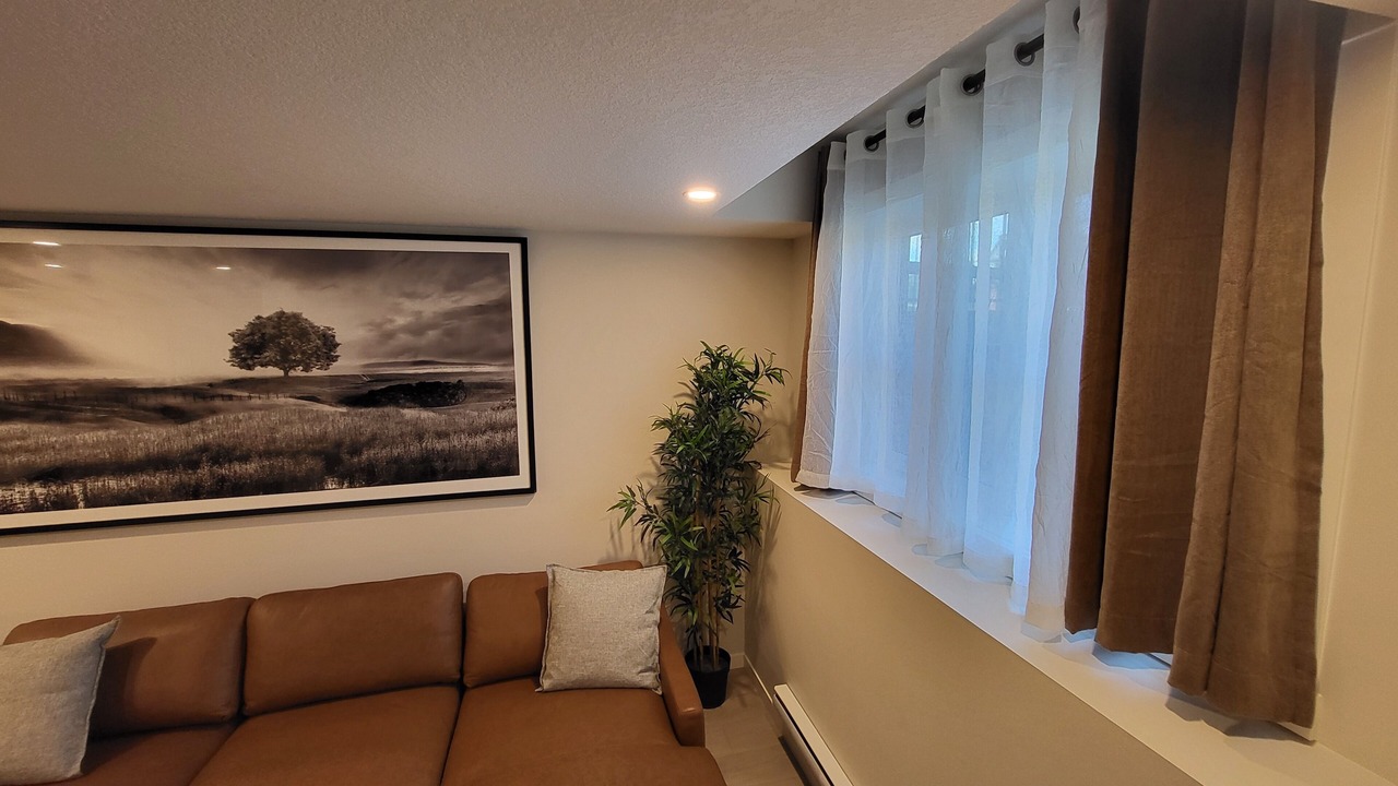 Photo of Livingroom in Southeast Calgary