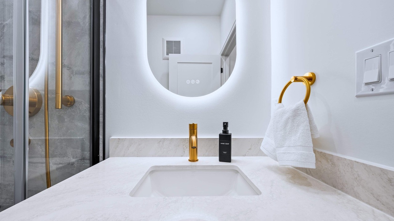 Photo of Bathroom in Riverdale