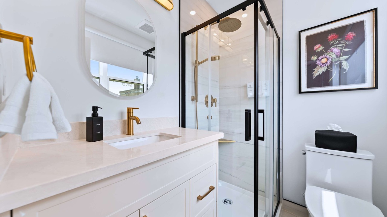 Photo of Bathroom in Riverdale
