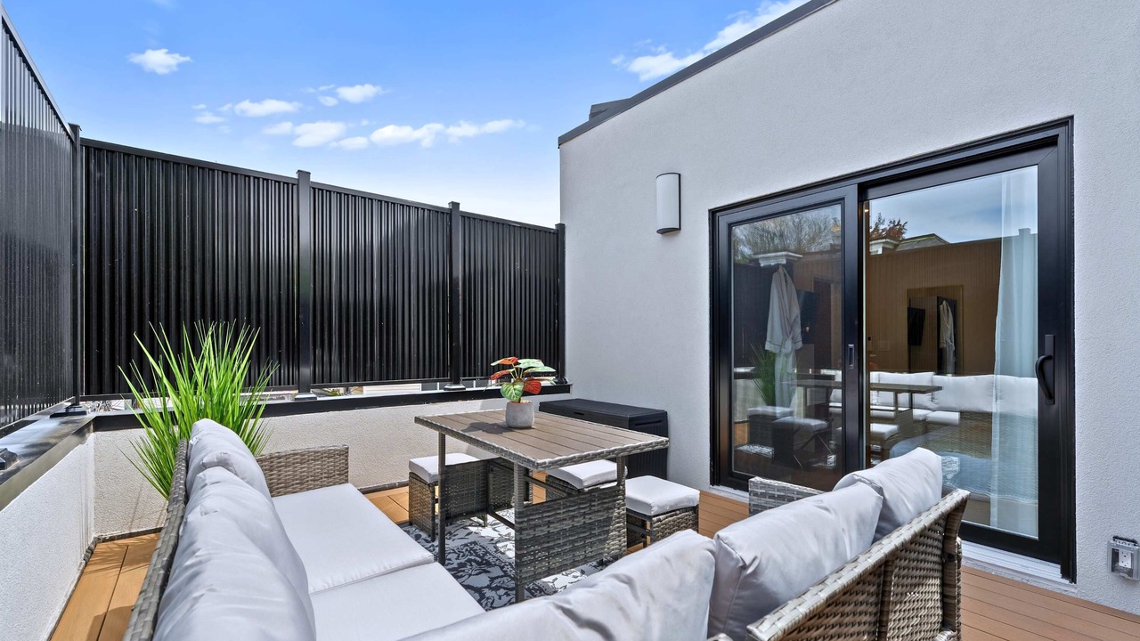 Photo of Patio Balcony in Riverdale