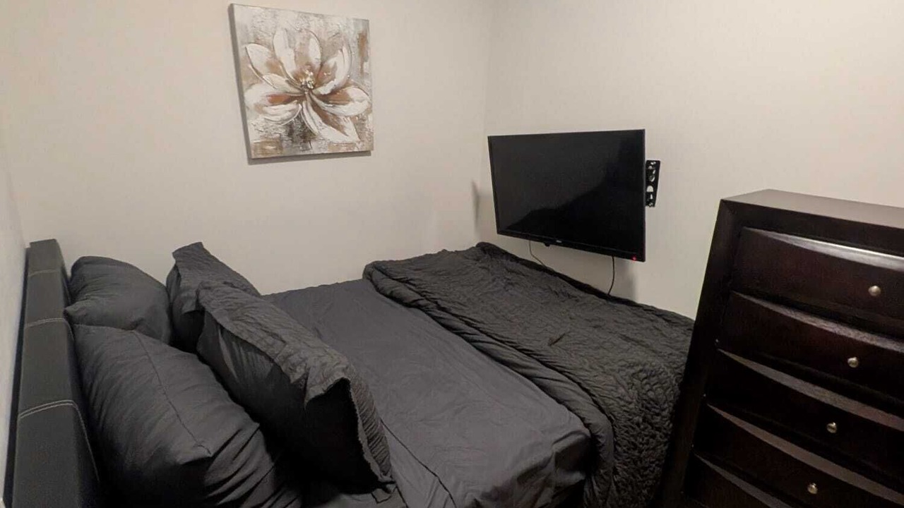 Photo of Bedroom in Tam O'Shanter-Sullivan
