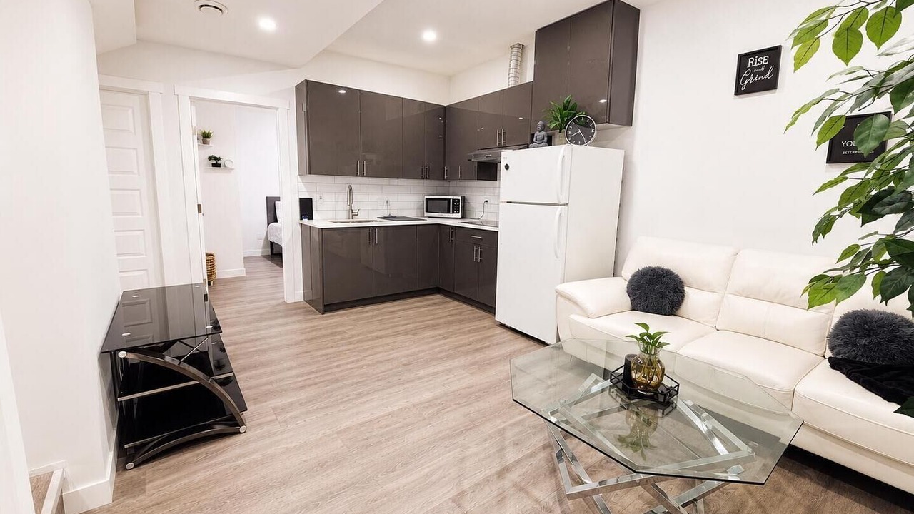 Photo of Livingroom in Chestermere
