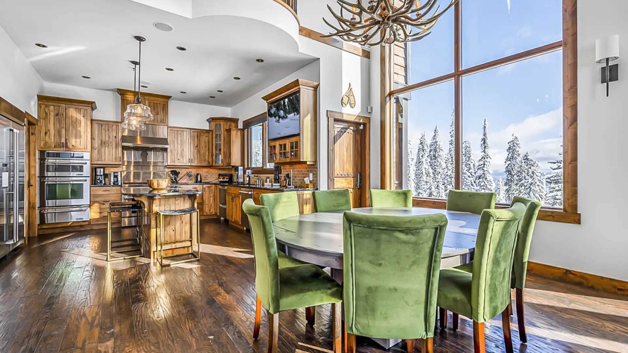 Photo of Kitchen in Big White Ski Resort