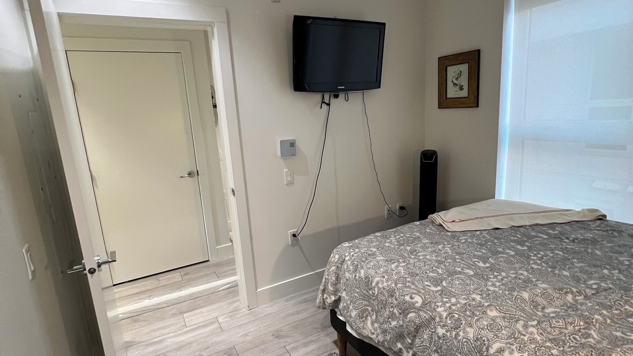 Photo of Bedroom in Kensington-Cedar Cottage