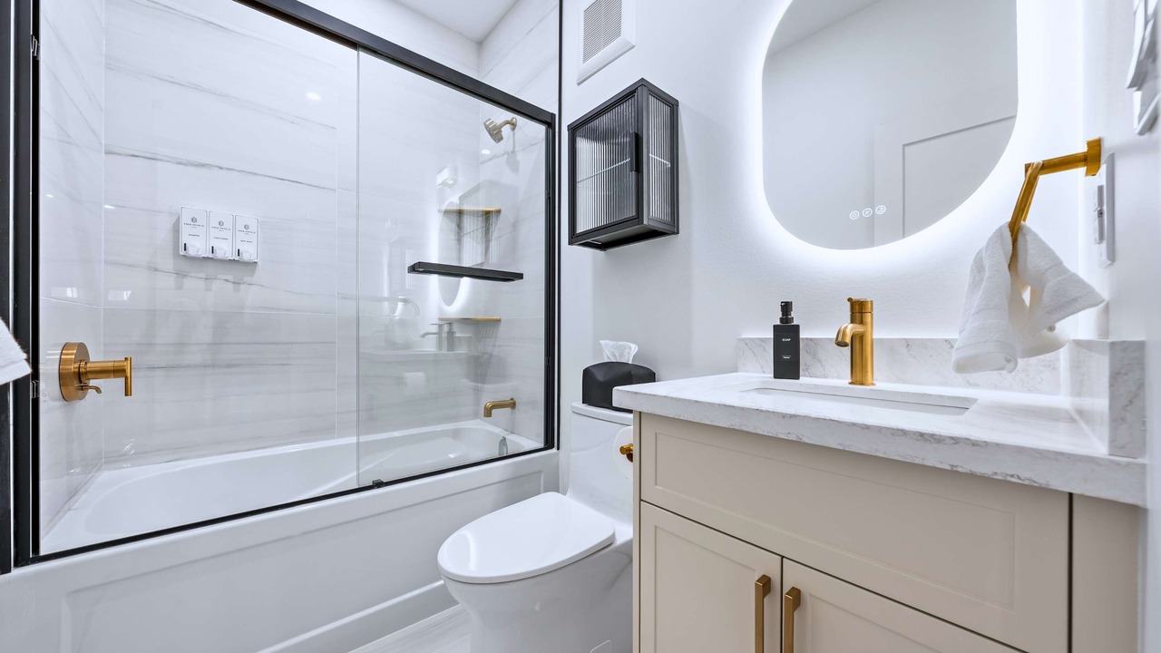 Photo of Bathroom in Riverdale