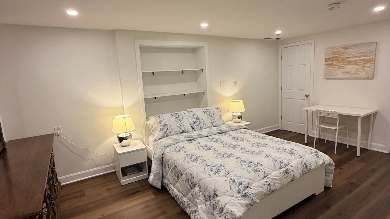 Photo of Bedroom in Aurora