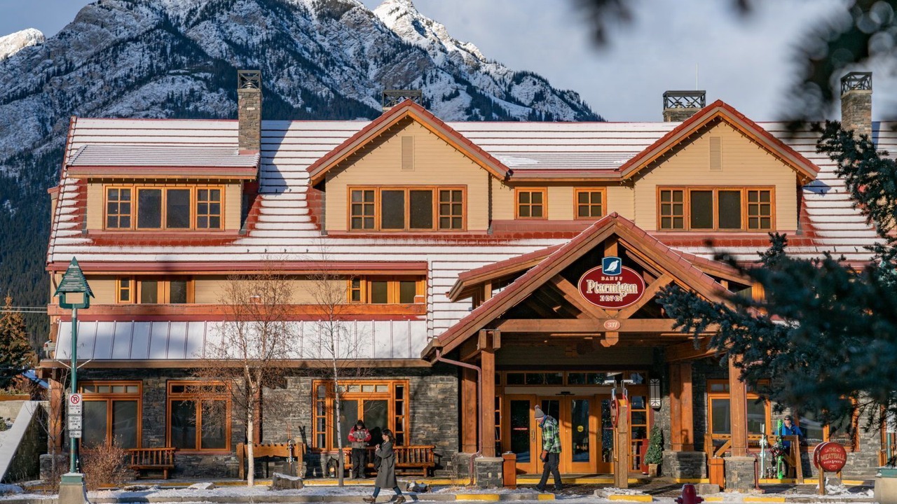 Photo of Others in Banff