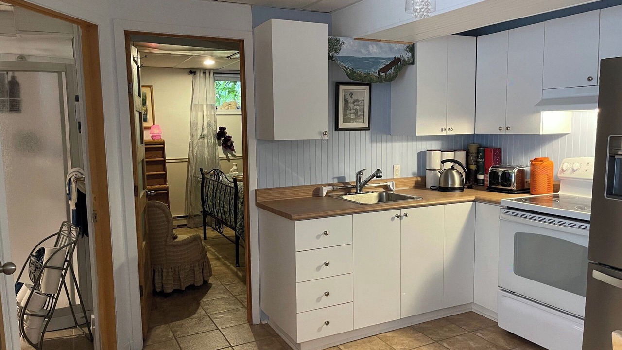 Photo of Kitchen in Lac-Saint-Jean-Est Regional County Municipality