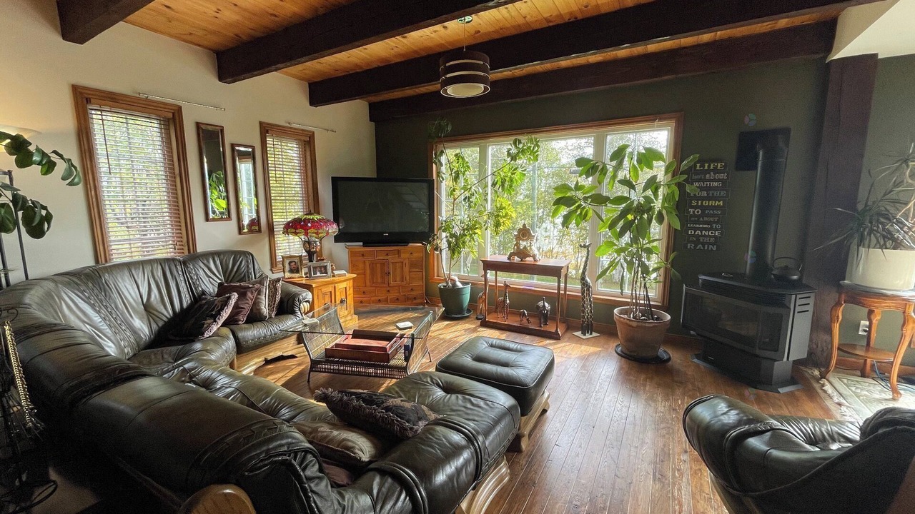 Photo of Livingroom in Lac-Saint-Jean-Est Regional County Municipality