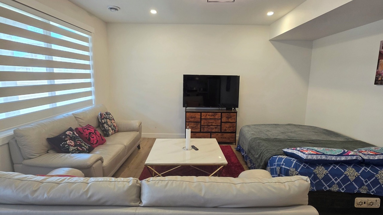 Photo of Livingroom in Chestermere