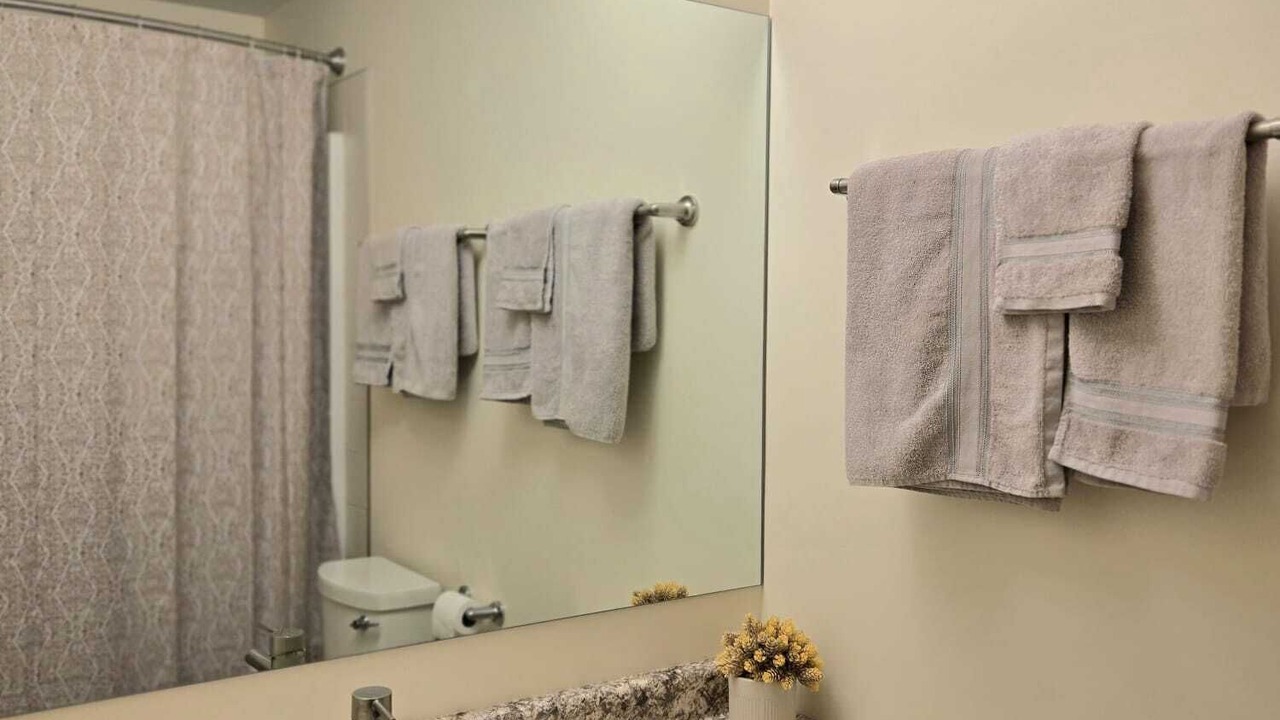 Photo of Bathroom in Radium Hot Springs