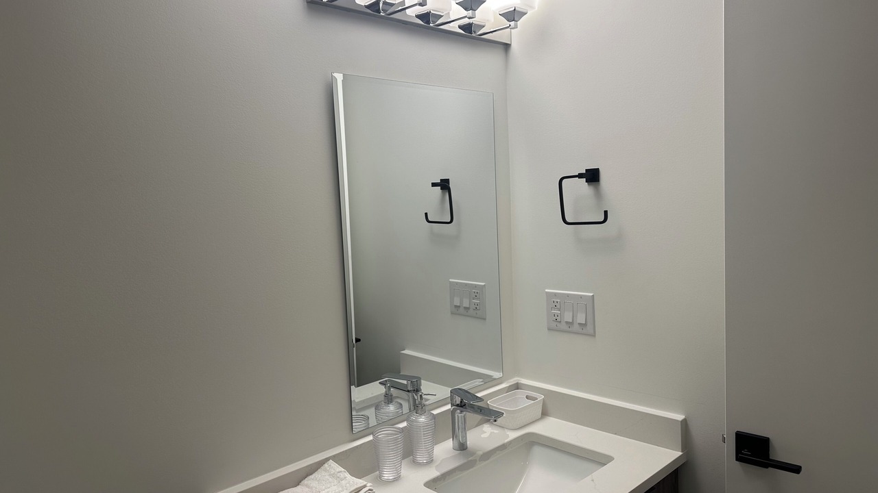 Photo of Bathroom in Clearbrook