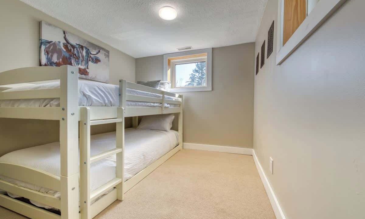 Photo of Bedroom in Invermere