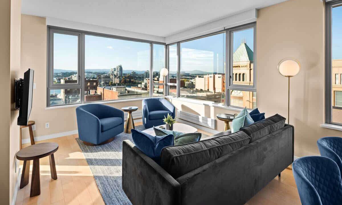 Photo of Livingroom in Downtown Victoria