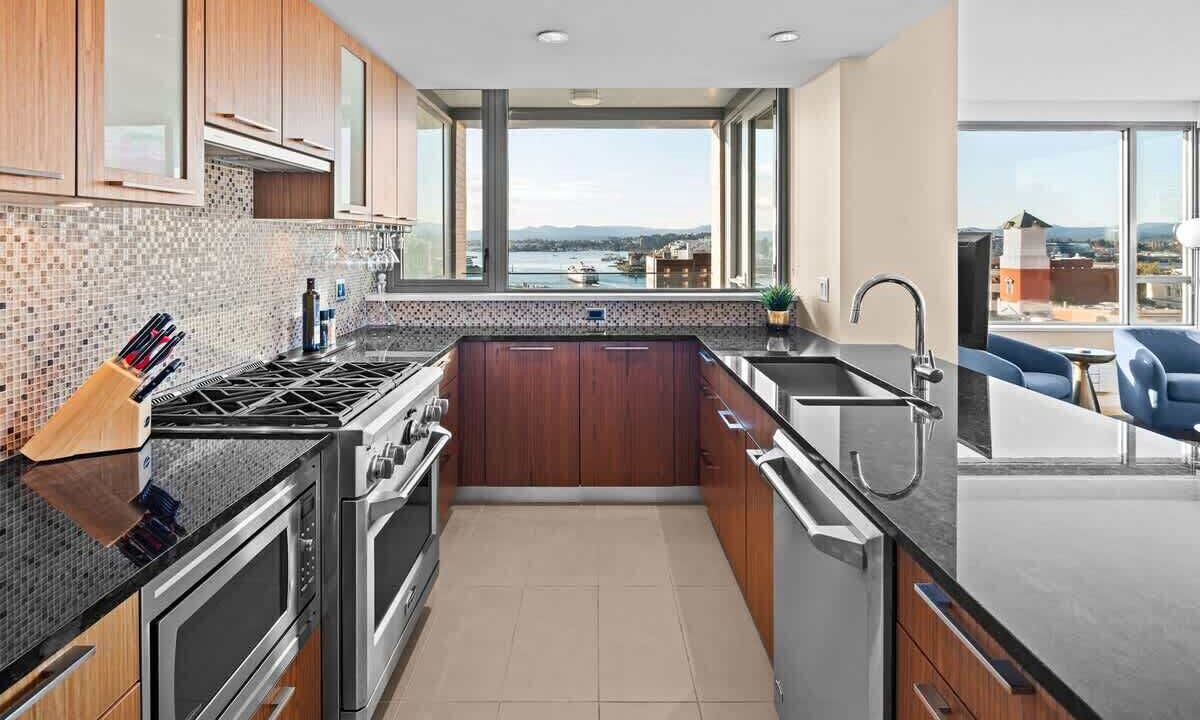 Photo of Kitchen in Downtown Victoria