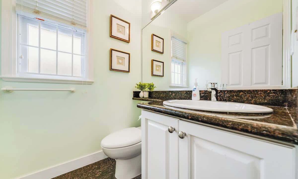 Photo of Bathroom in Marpole