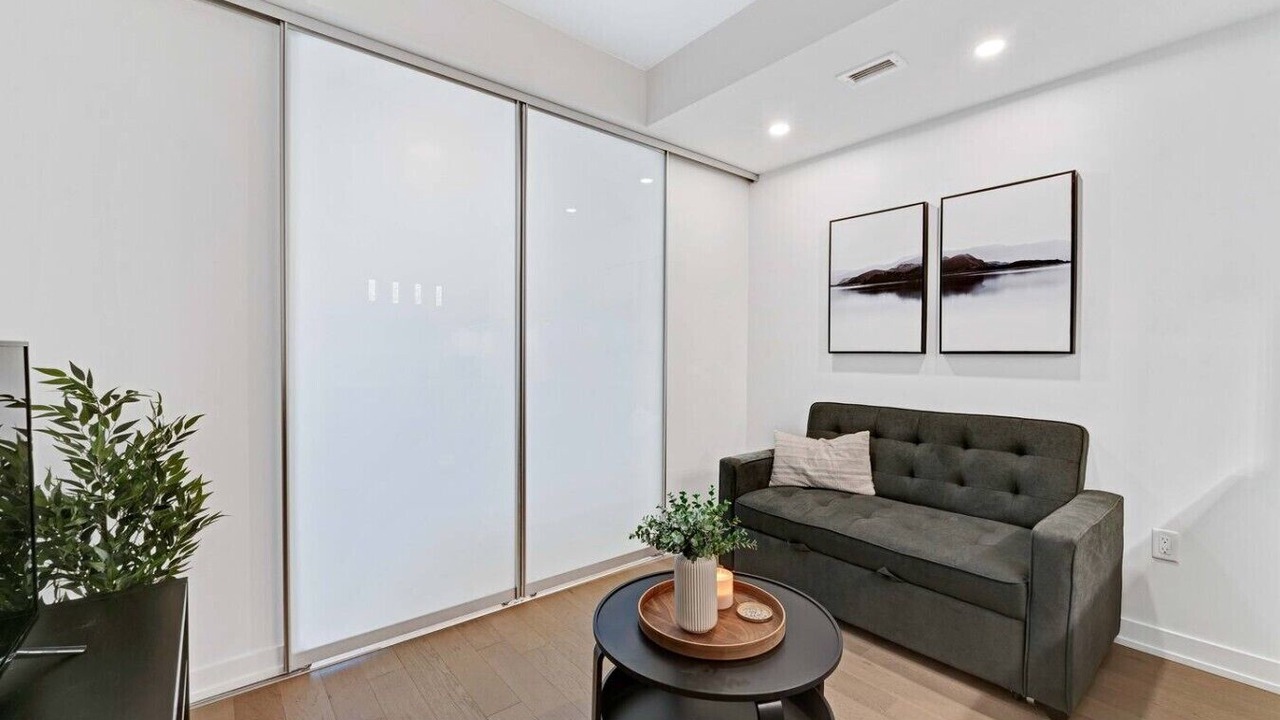 Photo of Livingroom in Byward Market - Parliament Hill